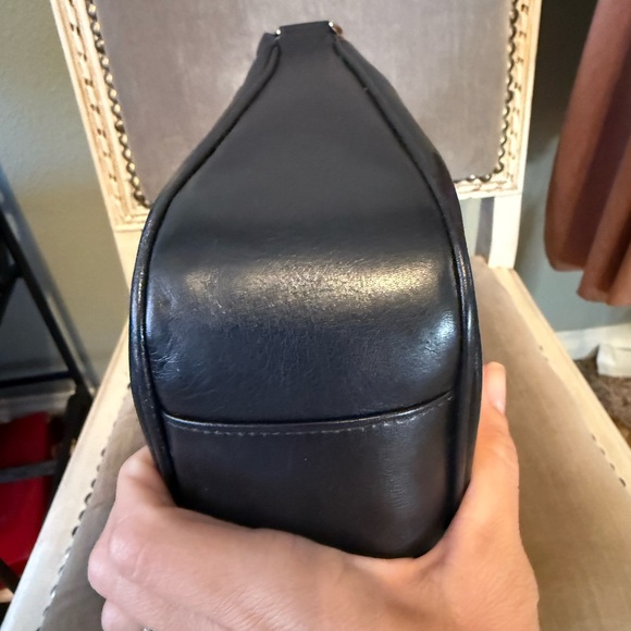 Gucci Black Leather Handbag with Bamboo Handle - Picture 8 of 12